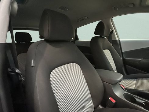 Used 2020 Hyundai Kona SEL AWD/4WD image 17