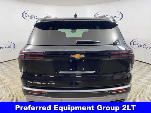 Certified 2025 Chevrolet Traverse LT w/ Driver Confidence Package image 6