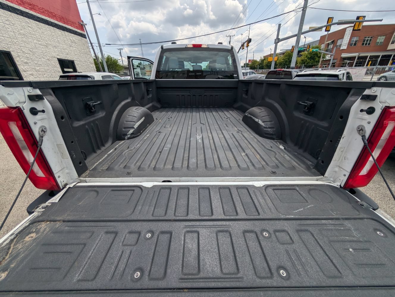 Used 2023 Ford F350 XL w/ XL Driver Assist Package AWD/4WD image 19