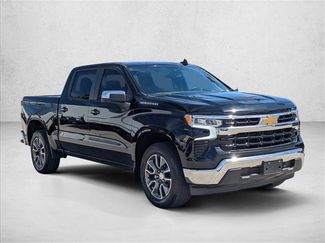 Used 2022 Chevrolet Silverado 1500 LT video 3