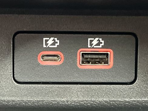 New 2026 Nissan Altima 2.5 SR w/ SR Midnight Edition Package FWD image 32