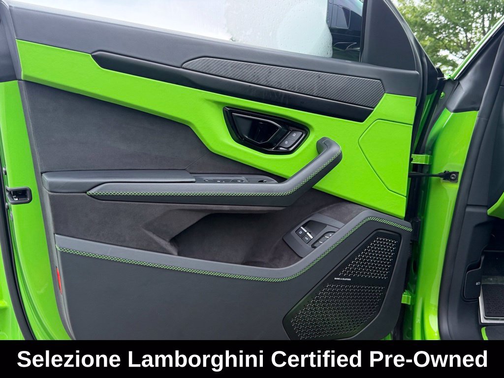 Used 2025 Lamborghini Urus S AWD/4WD image 27