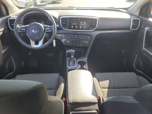 Used 2022 Kia Sportage LX image 15