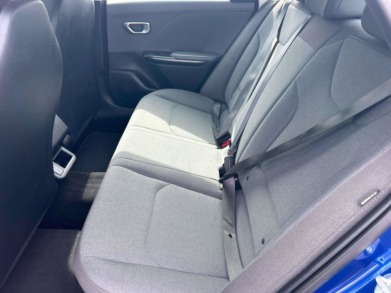 Used 2025 Kia K4 FWD image 26