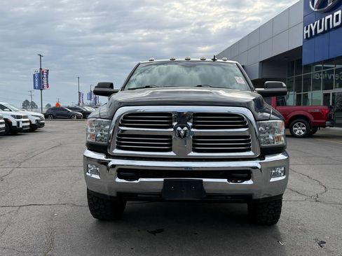 Used 2018 RAM 2500 Big Horn AWD/4WD image 2