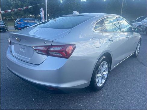 Used 2019 Chevrolet Malibu LT image 12