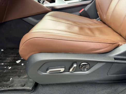 Used 2023 Acura MDX SH-AWD w/ Technology Package image 18