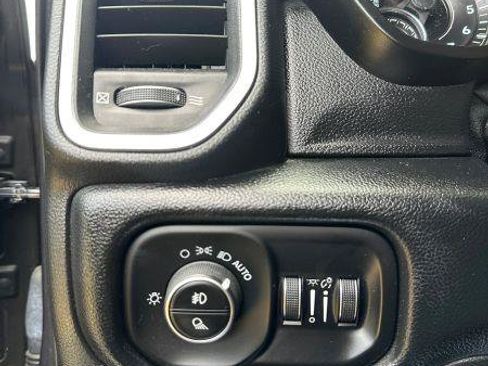 Used 2019 RAM 1500 Big Horn AWD/4WD image 16