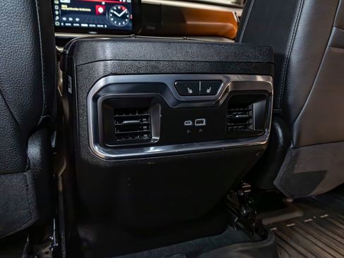 Used 2024 GMC Sierra 3500 Denali w/ Denali Reserve Package image 24