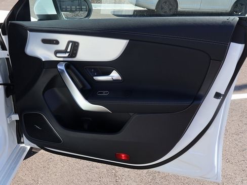 New 2025 Mercedes-Benz CLA 250 4MATIC image 40