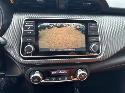 Used 2019 Nissan Kicks SV image 27