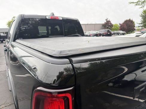 Certified 2025 RAM 1500 Big Horn AWD/4WD image 10