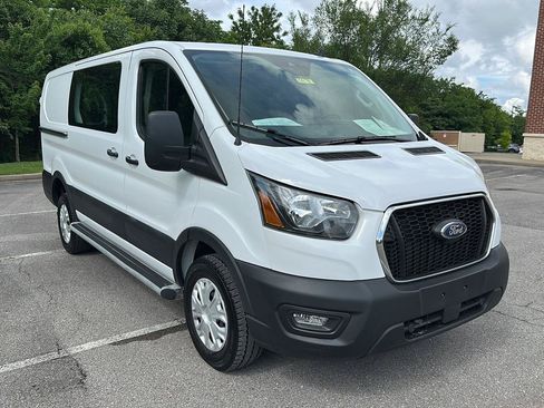 Certified 2025 Ford Transit 250 Low Roof w/ Exterior Upgrade Package RWD image 7