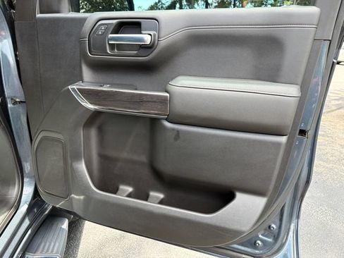 Used 2019 Chevrolet Silverado 1500 LTZ w/ LTZ Plus Package AWD/4WD image 14