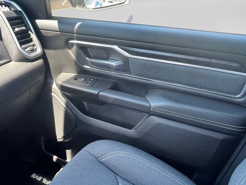 Used 2022 RAM 1500 Big Horn AWD/4WD image 21