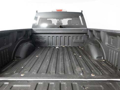 Used 2019 Ford F150 XLT image 19