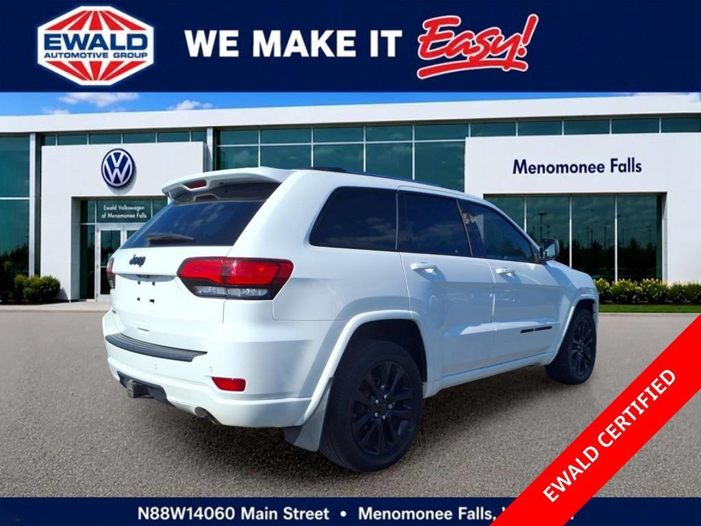 Used 2021 Jeep Grand Cherokee Altitude AWD/4WD image 7