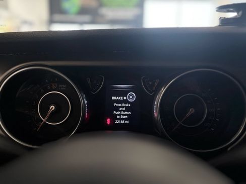 Used 2018 Jeep Wrangler Unlimited Sport S AWD/4WD image 20