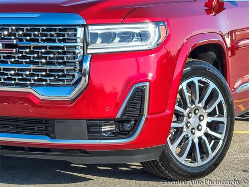 Used 2021 GMC Acadia Denali w/ Denali Ultimate Package image 3