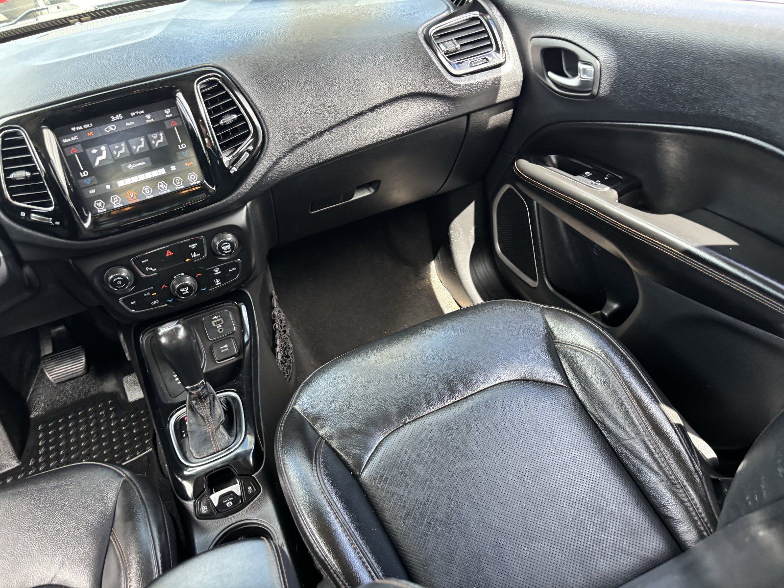 Used 2021 Jeep Compass Limited AWD/4WD image 17