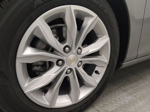 Used 2023 Chevrolet Malibu LT FWD image 31