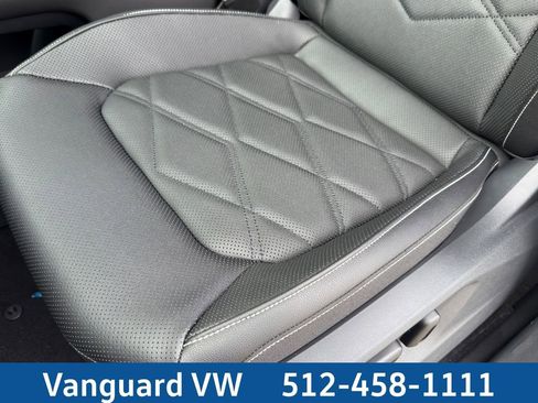 New 2026 Volkswagen Atlas SE FWD image 16