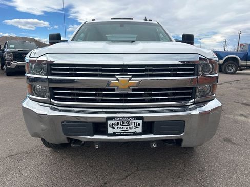Used 2016 Chevrolet Silverado 3500 W/T w/ WT Convenience Package AWD/4WD image 2