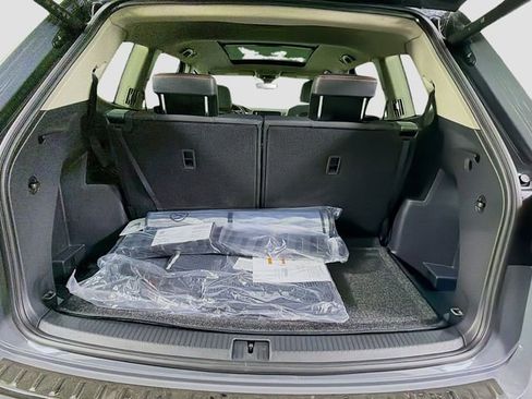 New 2026 Volkswagen Atlas Peak Edition AWD/4WD image 29