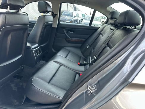 Used 2010 BMW 335d Sedan image 18