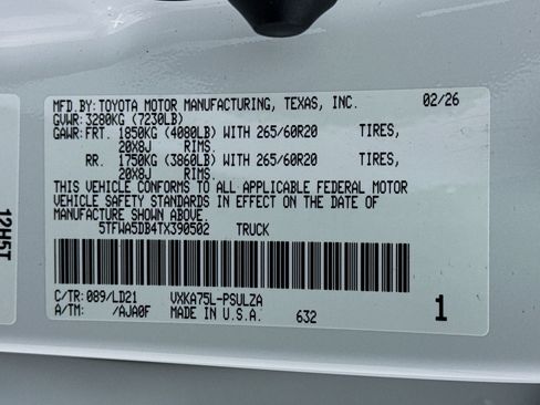 Certified 2026 Toyota Tundra Limited AWD/4WD image 32