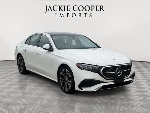 Used 2025 Mercedes-Benz E 350 Sedan w/ Winter Package image 3