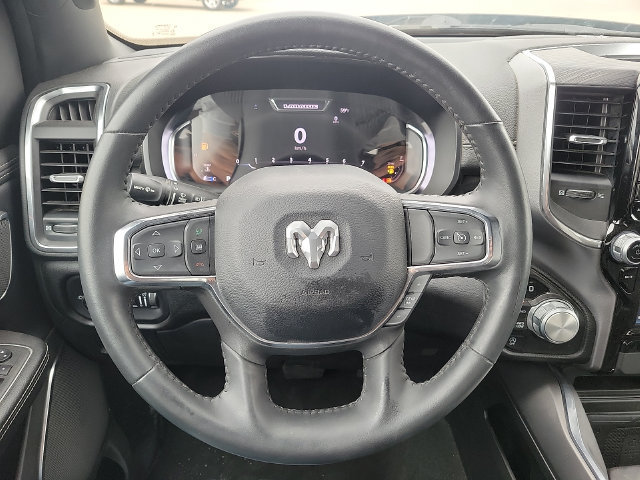 Used 2024 RAM 1500 Laramie AWD/4WD image 19