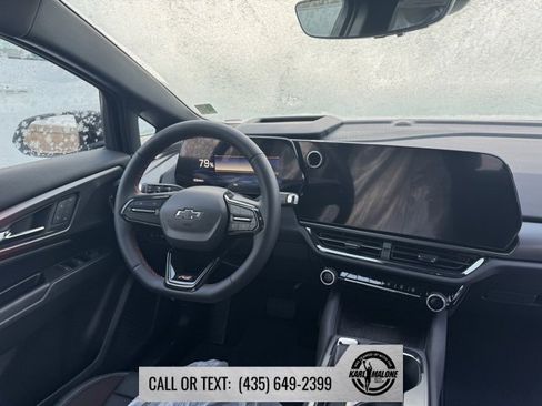 New 2026 Chevrolet Equinox EV RS image 12