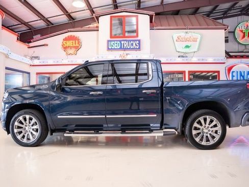 Used 2019 Chevrolet Silverado 1500 High Country image 6