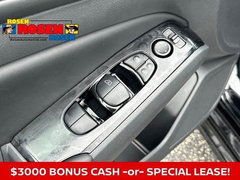 New 2025 Nissan Altima 2.5 SL image 11