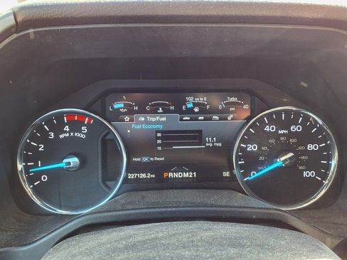 Used 2017 Ford F250 Platinum w/ Platinum Ultimate Package image 16