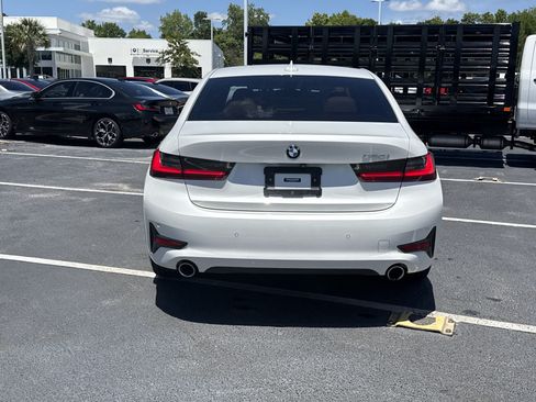 Used 2022 BMW 330i Sedan w/ Driving Assistance Package RWD image 20