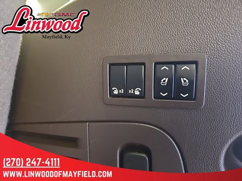 Used 2020 GMC Yukon Denali image 14