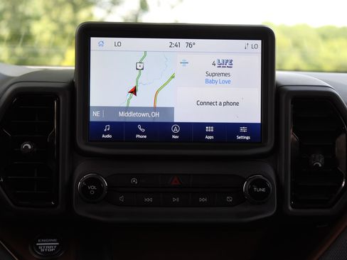 Used 2023 Ford Bronco Sport Outer Banks w/ Tech Package AWD/4WD image 18