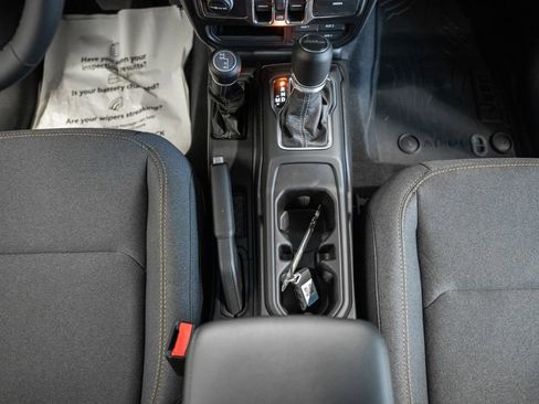 New 2026 Jeep Gladiator Sport AWD/4WD image 27