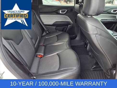 Used 2025 Jeep Compass Latitude w/ Sun & Sound Group image 27