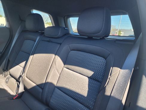 New 2026 Chevrolet Equinox LT AWD/4WD image 13