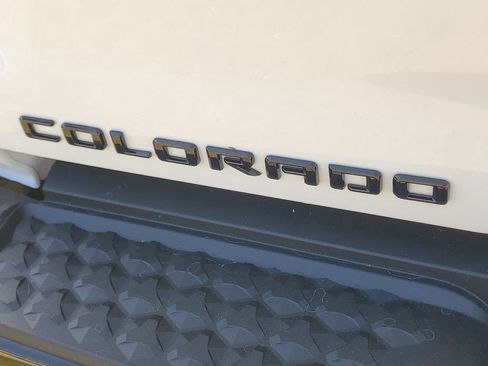 New 2026 Chevrolet Colorado W/T w/ WT Custom Package AWD/4WD image 9