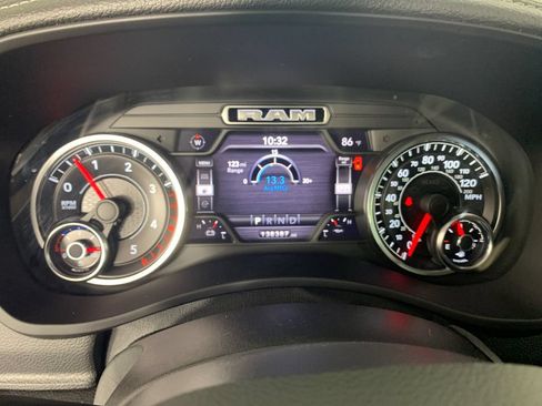 Used 2020 RAM 2500 Laramie AWD/4WD image 22