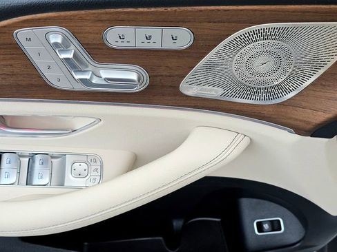 Used 2022 Mercedes-Benz GLS 450 4MATIC image 23