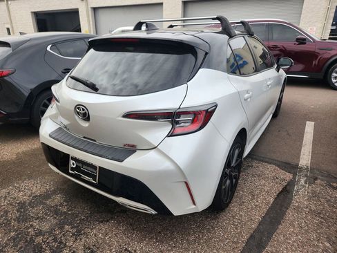 Used 2021 Toyota Corolla XSE FWD image 9