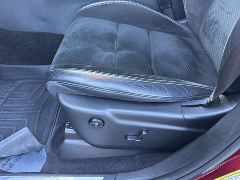 Used 2018 Dodge Durango SRT w/ Trailer Tow Group IV image 32