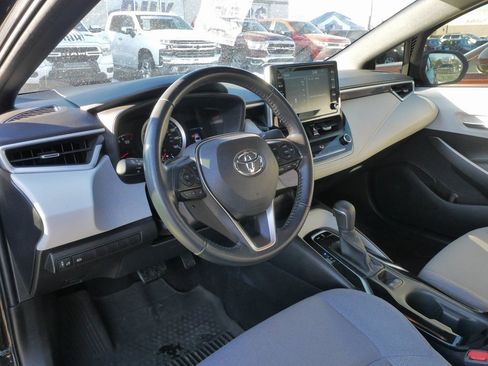 Used 2020 Toyota Corolla SE image 20
