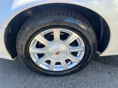 Used 2009 Cadillac DTS w/ Trunk Convenience Package image 63