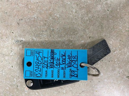 Used 2017 Volkswagen Golf Wolfsburg Edition image 27